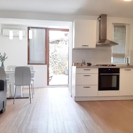 איזולה Apartments Amavi מראה חיצוני תמונה